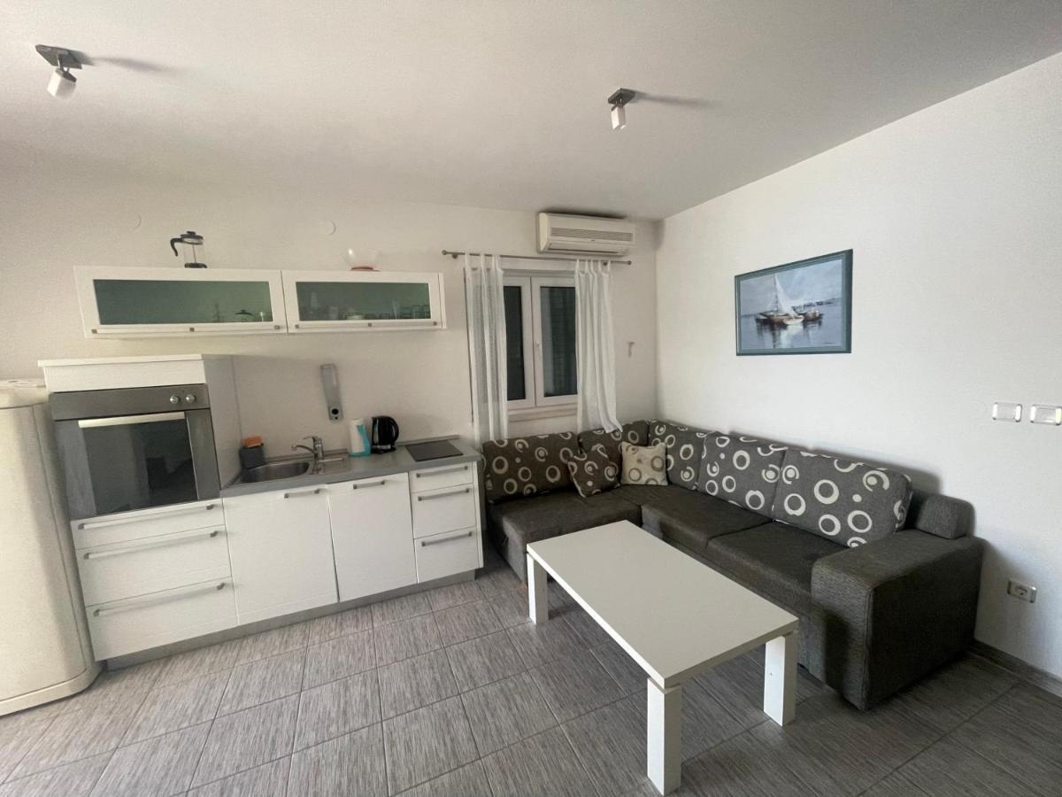 Apartments Andrea Стара-Новаля Экстерьер фото